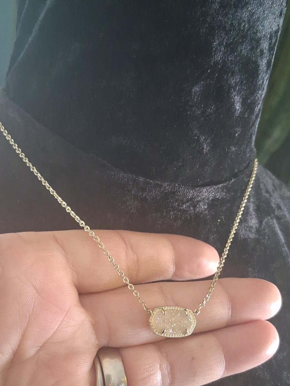 Kendra Scott Gold Oval Druzy Pendant Necklace With Extender